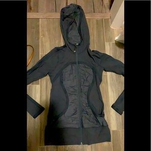 Lululemon hoodie size 4